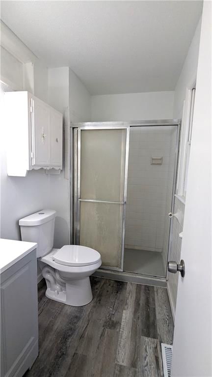 11705 Belmont Avenue — photo 38