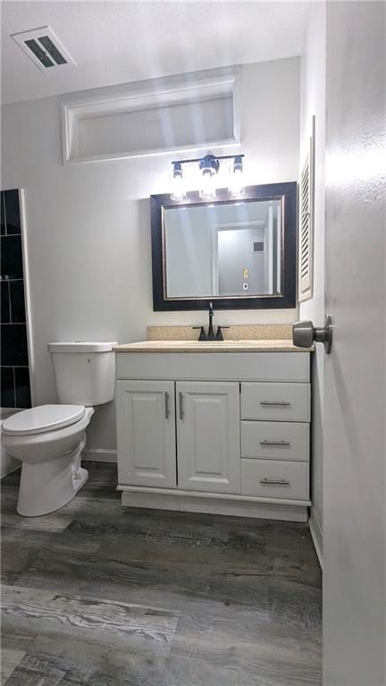 11705 Belmont Avenue — photo 41
