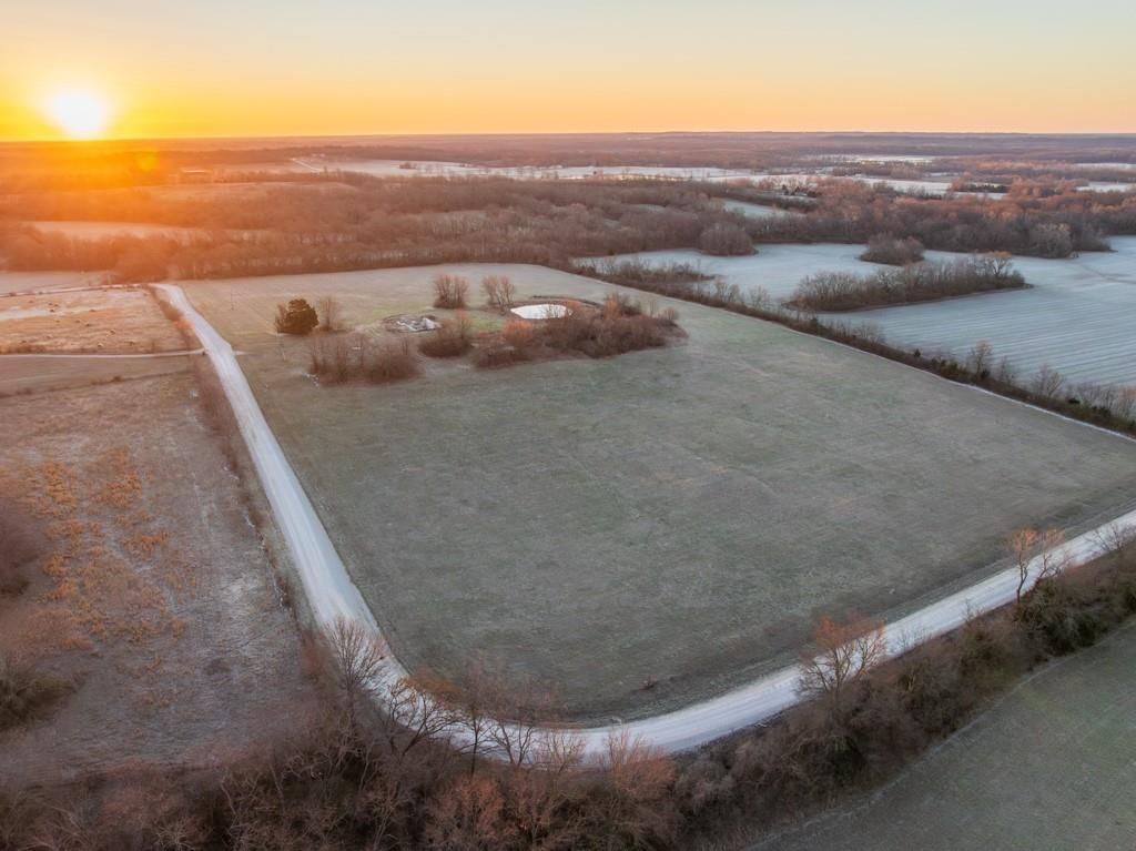 44507 E 349th Street, Creighton, MO