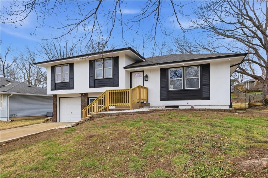 11608 Greenwood Road — photo 3