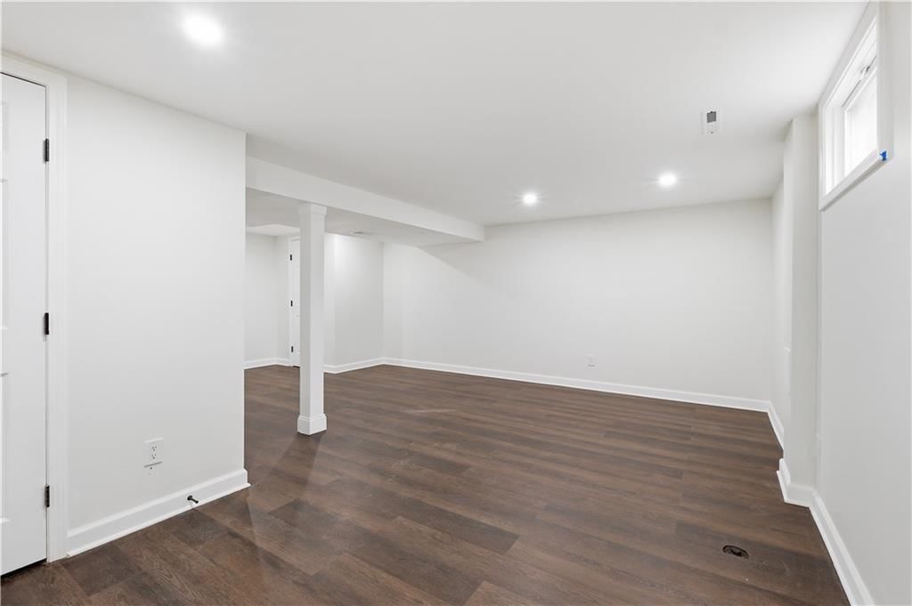 11608 Greenwood Road — photo 23