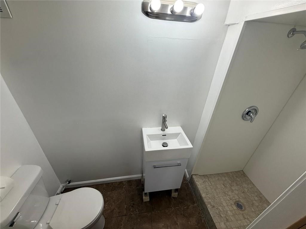 10342 Tullis Avenue — photo 15