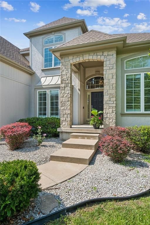 13232 Falmouth Street — photo 3