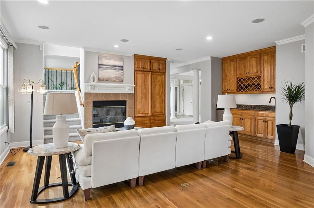 13232 Falmouth Street — photo 17