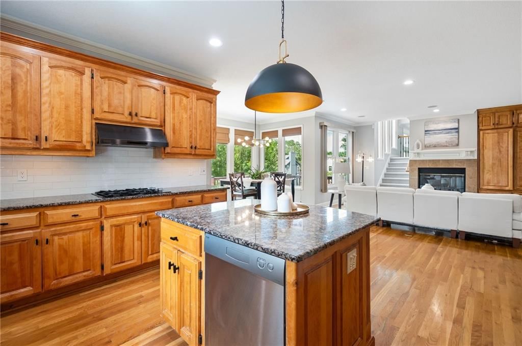 13232 Falmouth Street — photo 22