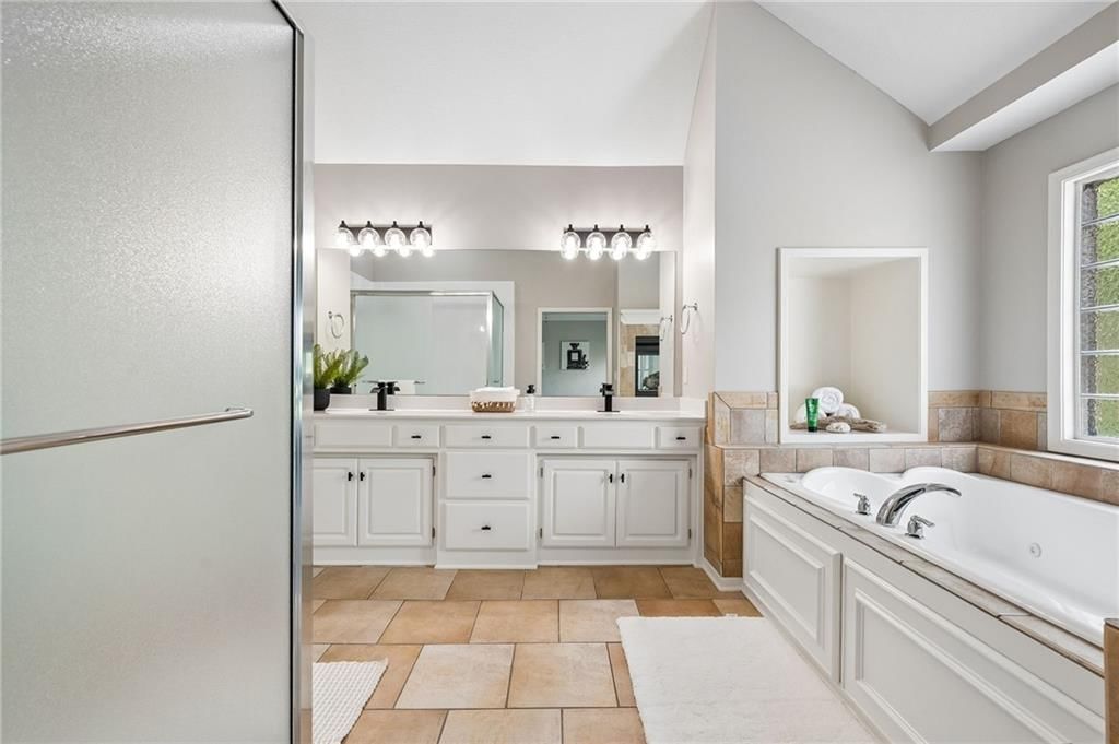 13232 Falmouth Street — photo 37