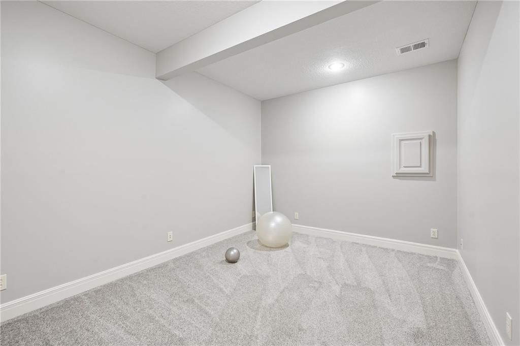 13232 Falmouth Street — photo 52