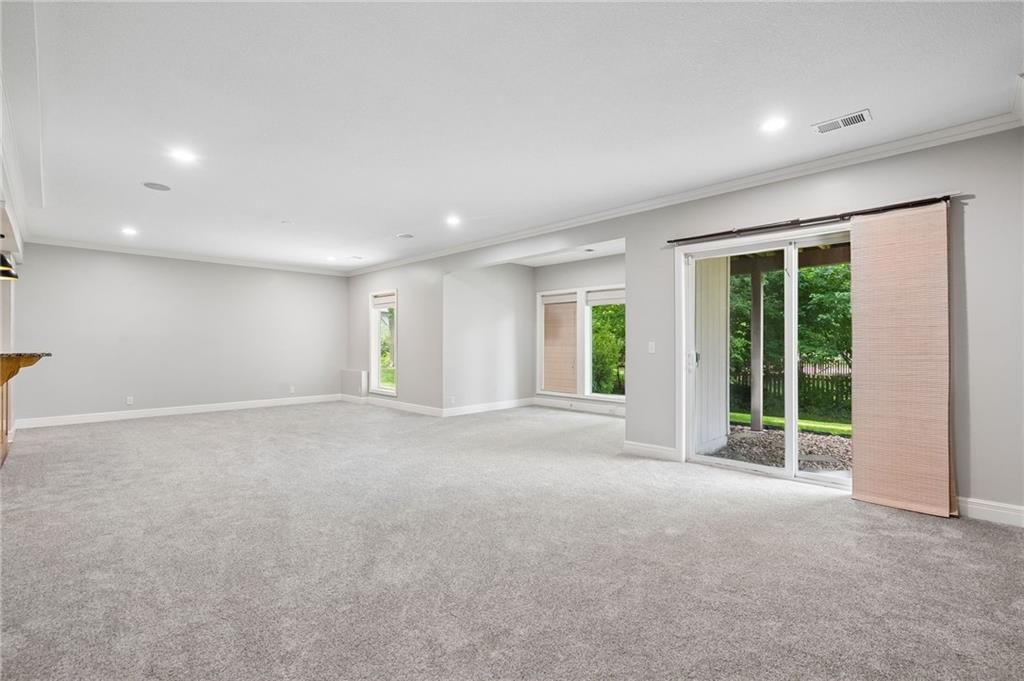 13232 Falmouth Street — photo 56