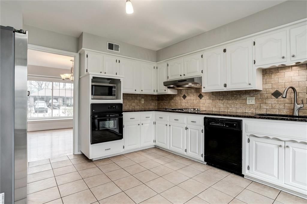 7230 Hemlock Street — photo 10