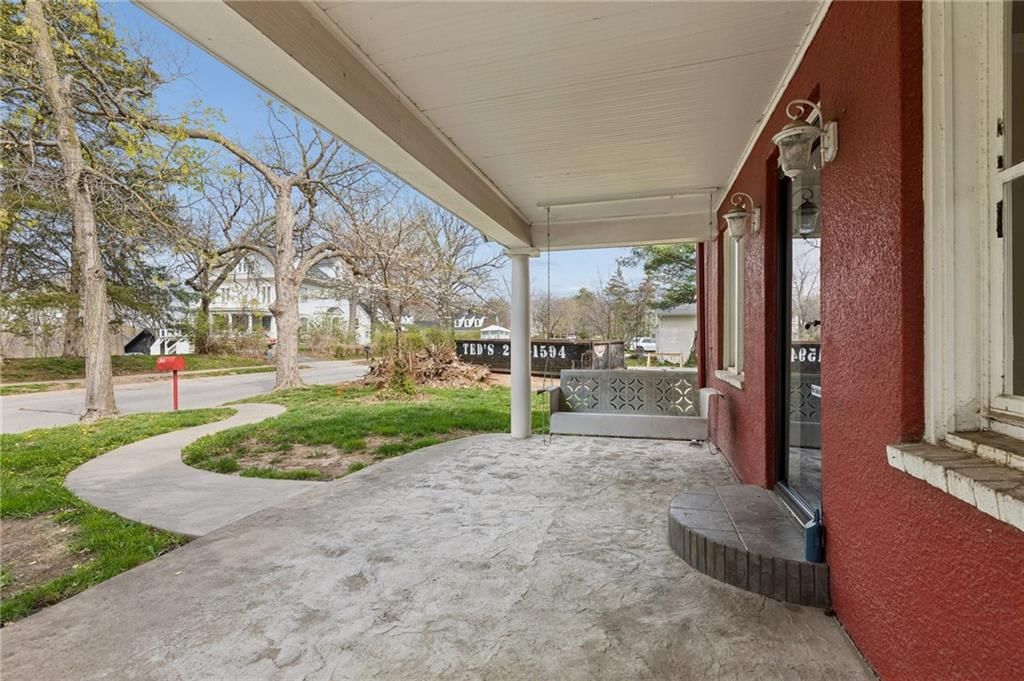 203 N Ridge Avenue — photo 3