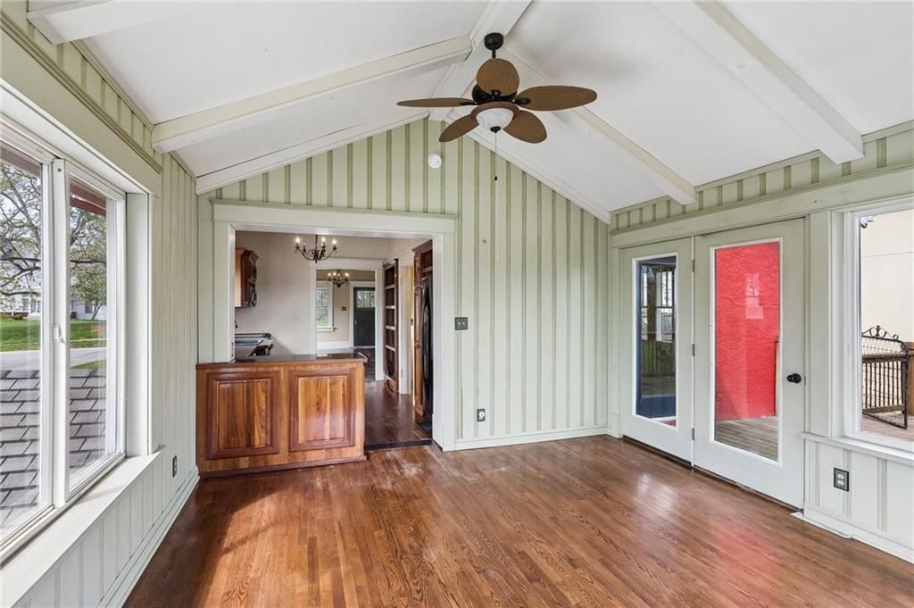 203 N Ridge Avenue — photo 21