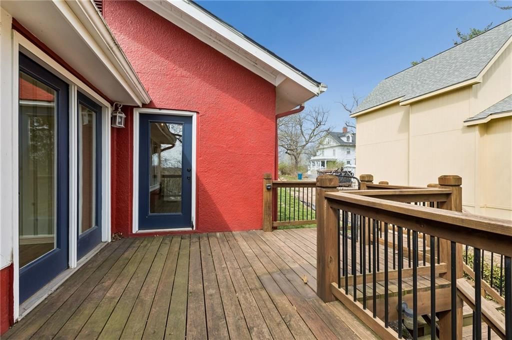 203 N Ridge Avenue — photo 25