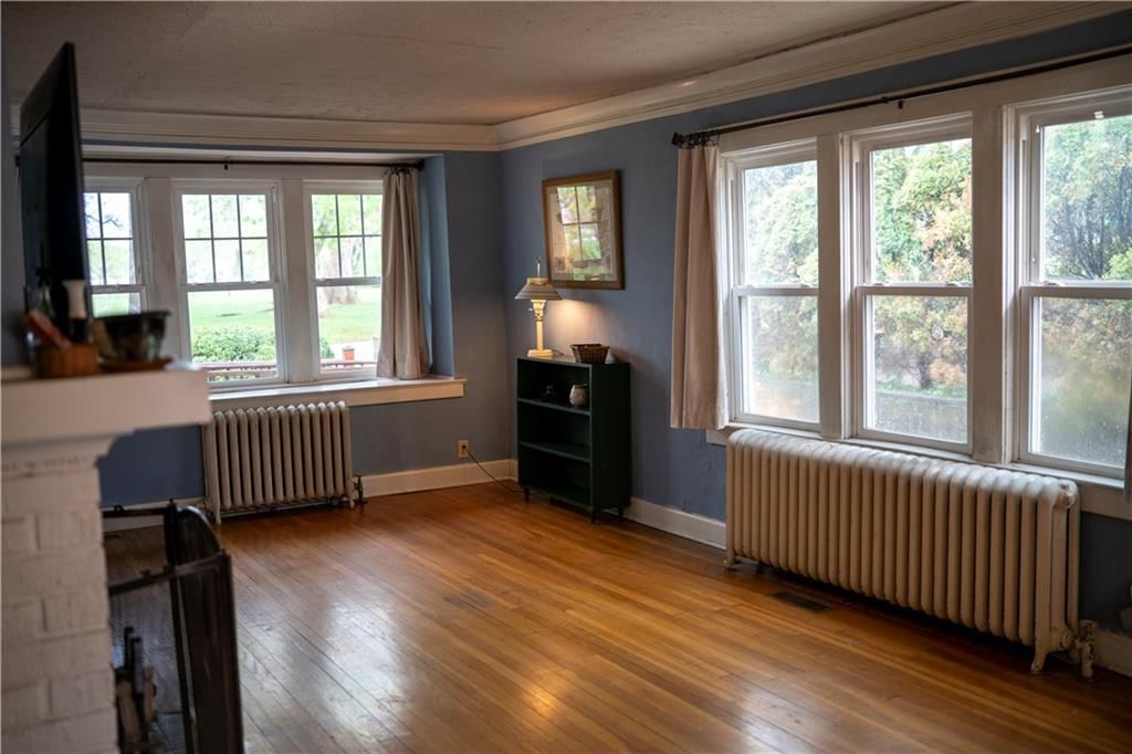 5616 Wyandotte Street — photo 29