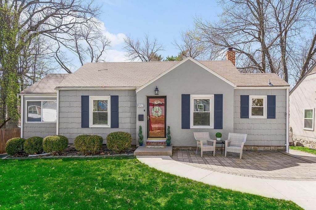 5513 W 53rd Street, Mission, KS