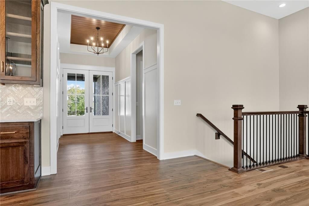 17186 S Laurelwood Street — photo 3