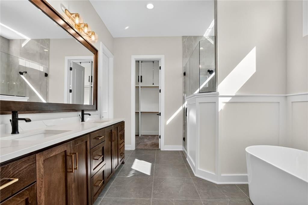 17186 S Laurelwood Street — photo 19