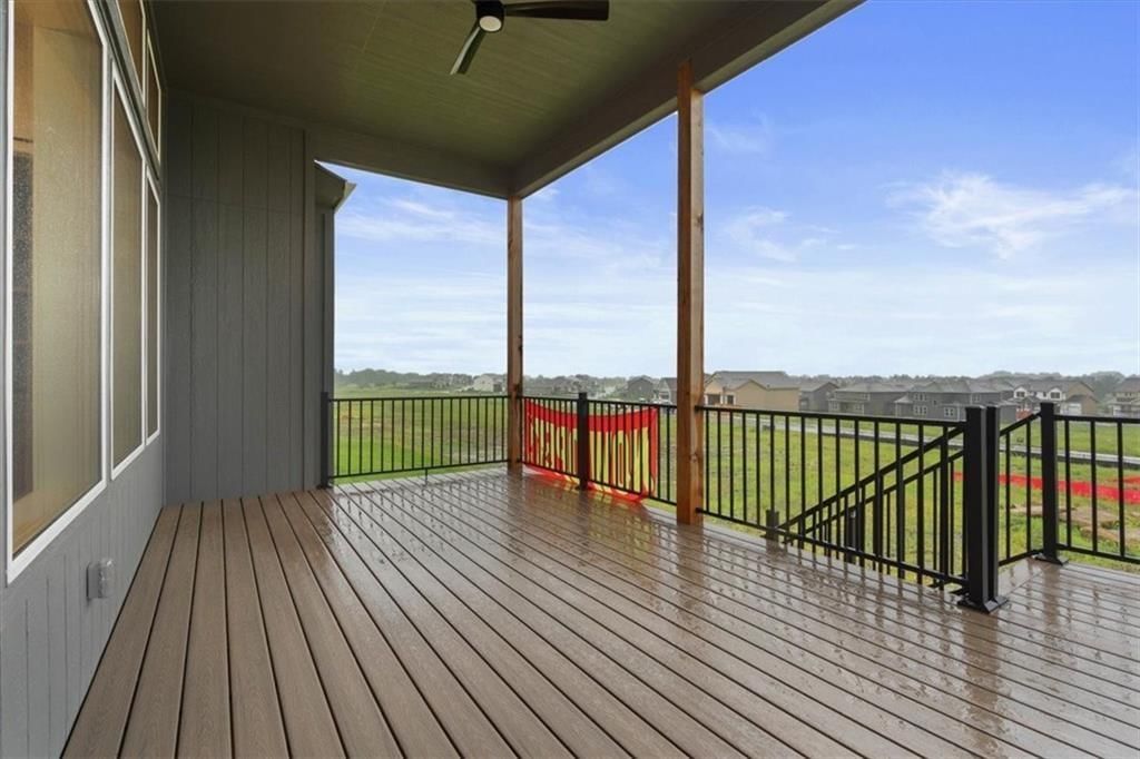 17186 S Laurelwood Street — photo 31