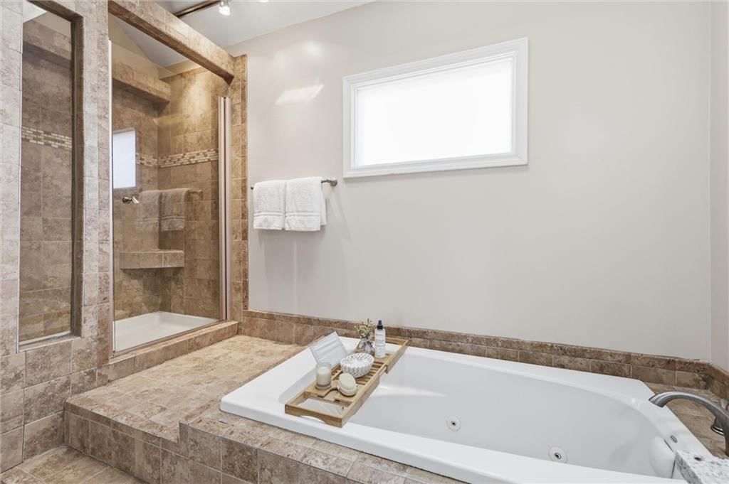 8014 Hall Street — photo 23