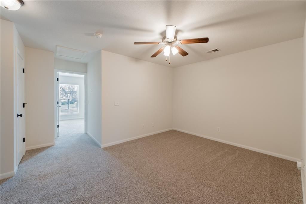 8112 N Drury Avenue — photo 16