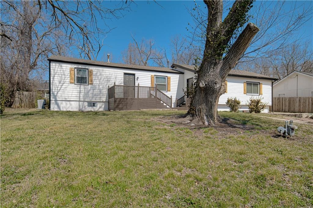 231 Springdale Avenue — photo 25