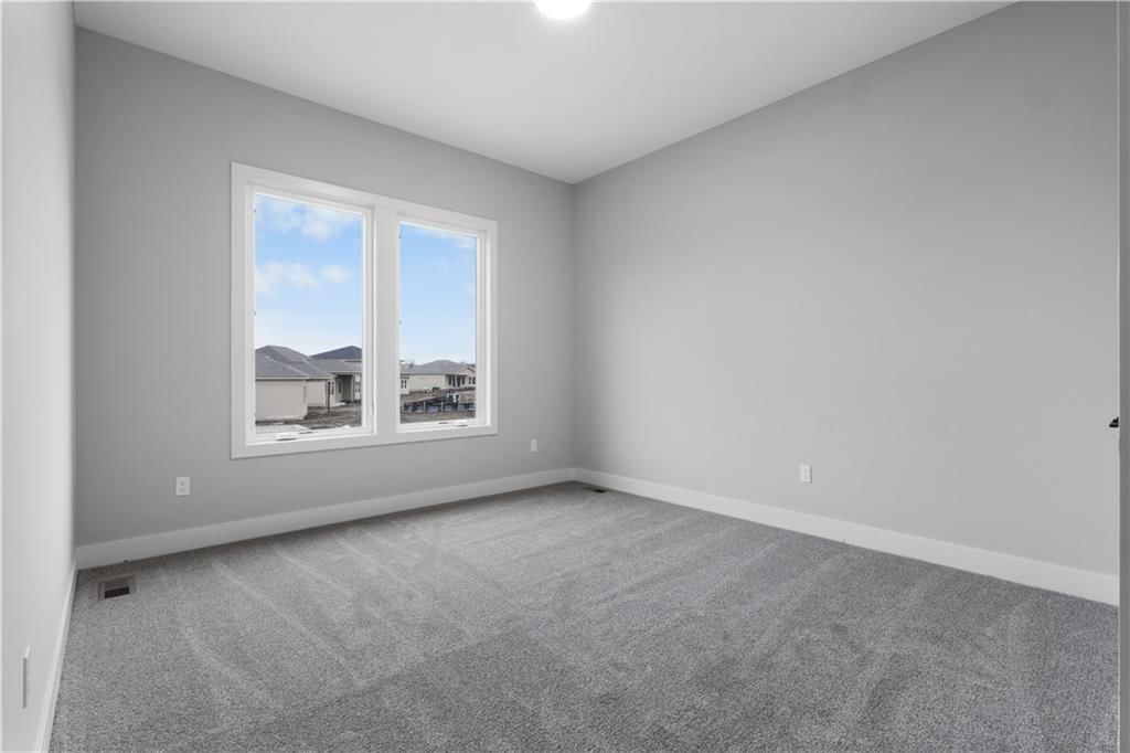 17218 S Heatherwood Street — photo 8