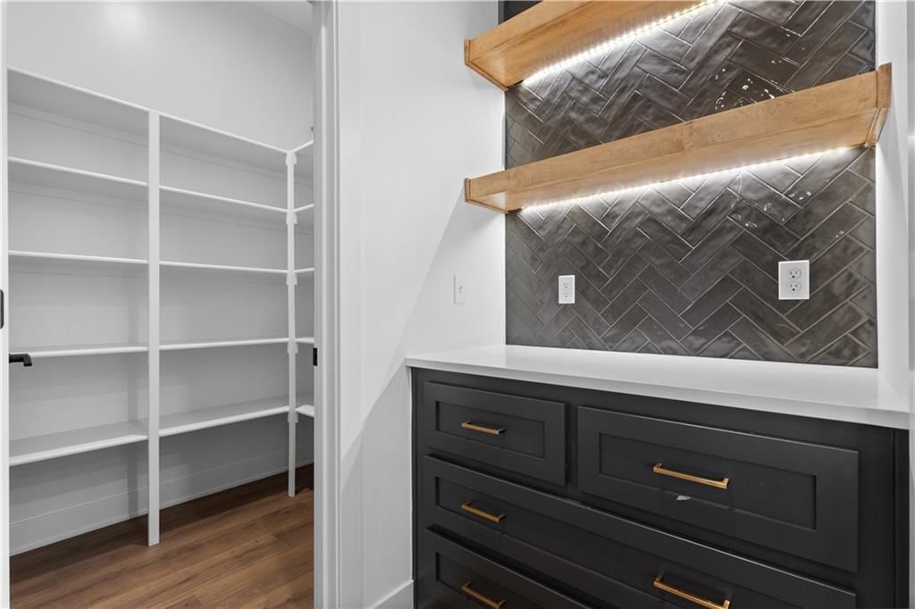 17218 S Heatherwood Street — photo 10