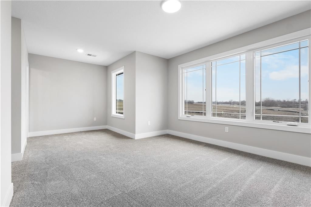 17218 S Heatherwood Street — photo 24