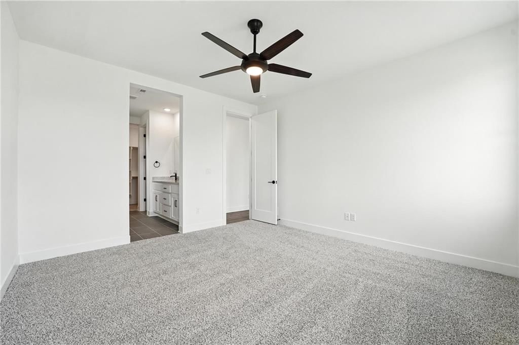 1812 Halls Creek Avenue — photo 4