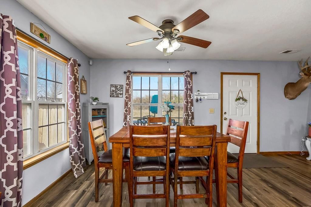 528 S Truman Road — photo 14