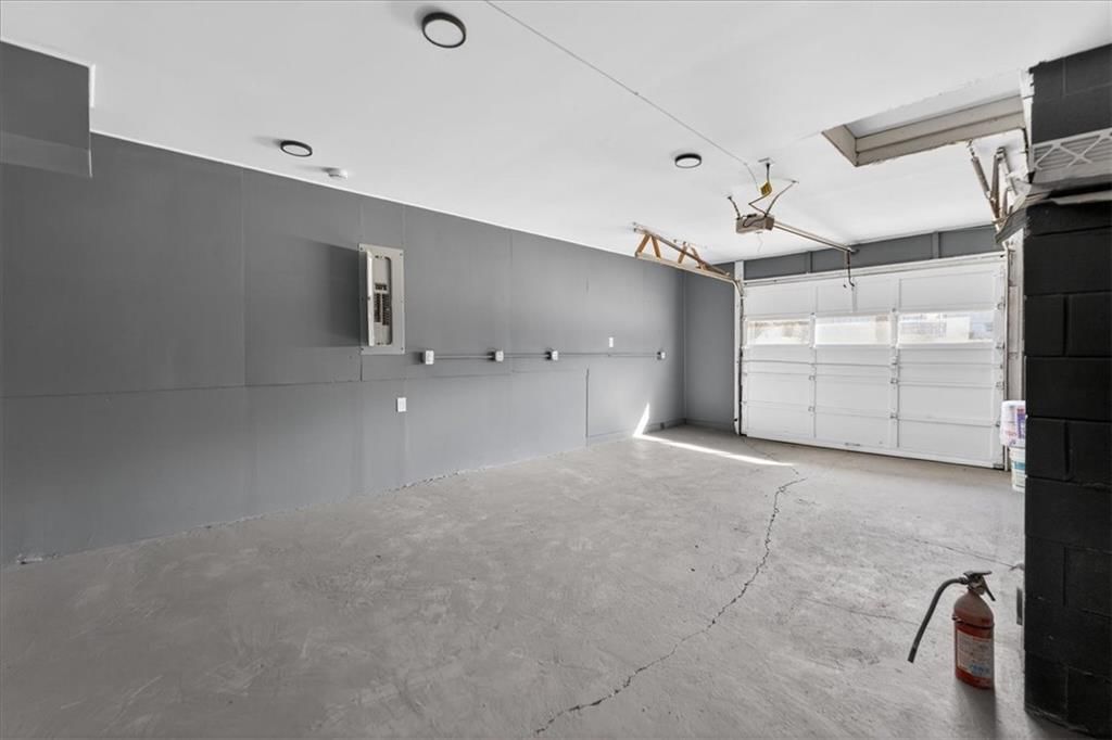 604 E 164th Terrace — photo 31