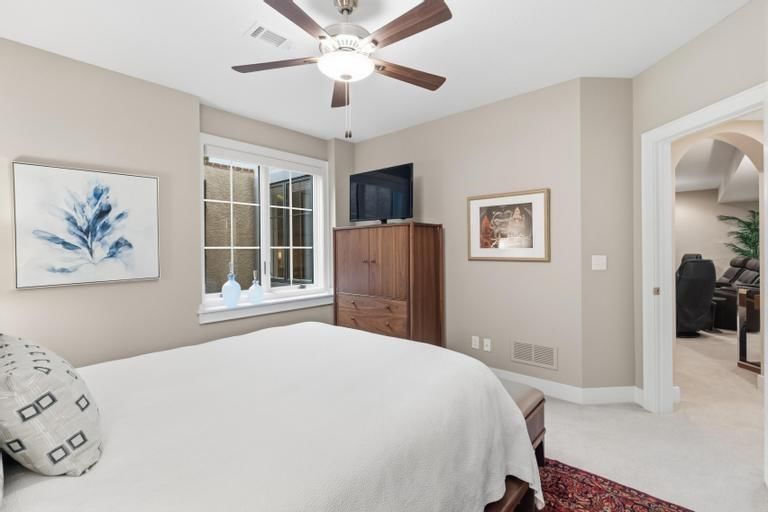 3214 W 137th Street — photo 39