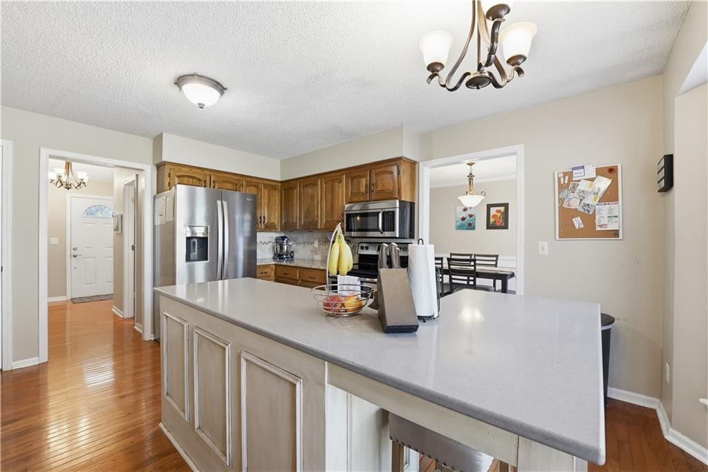 7950 Acuff Lane — photo 15