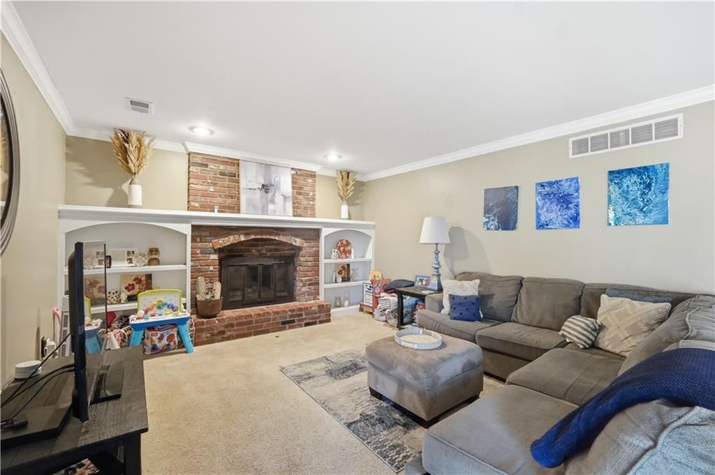 7950 Acuff Lane — photo 16