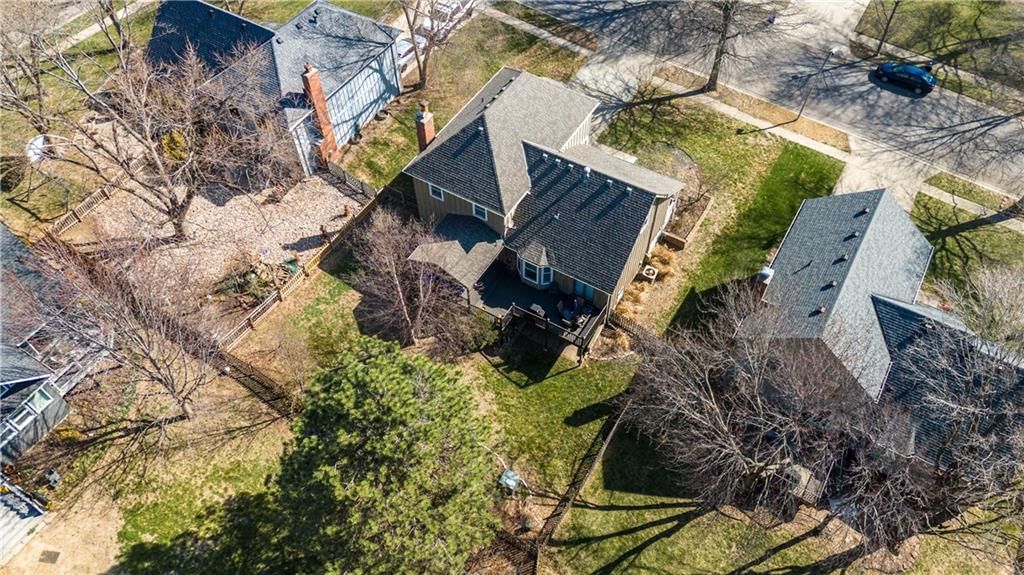 7950 Acuff Lane — photo 40