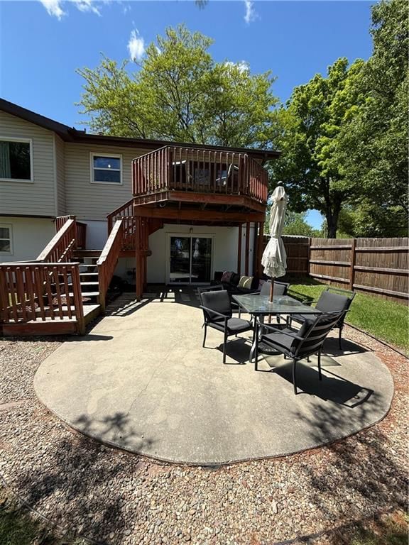 117 S GRAND Avenue — photo 27