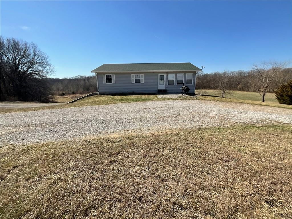 7250 SE Bobby Road — photo 4