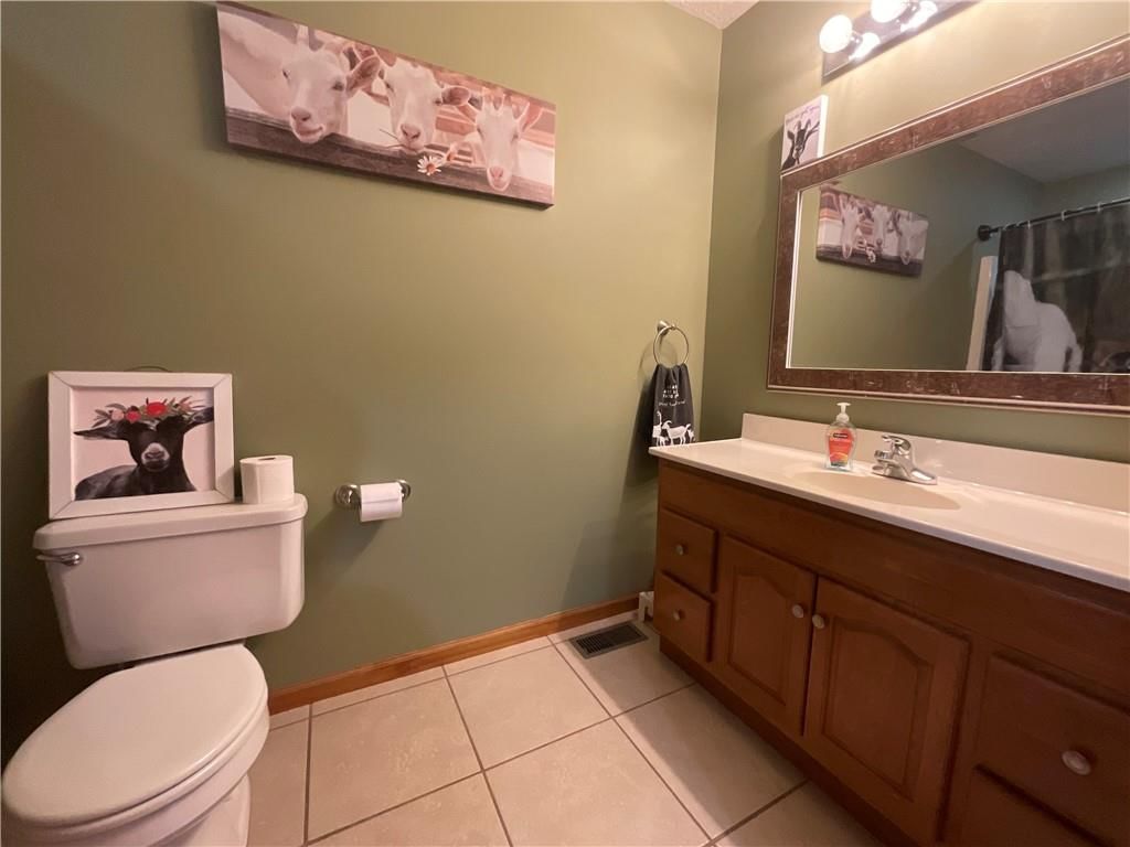 7250 SE Bobby Road — photo 15