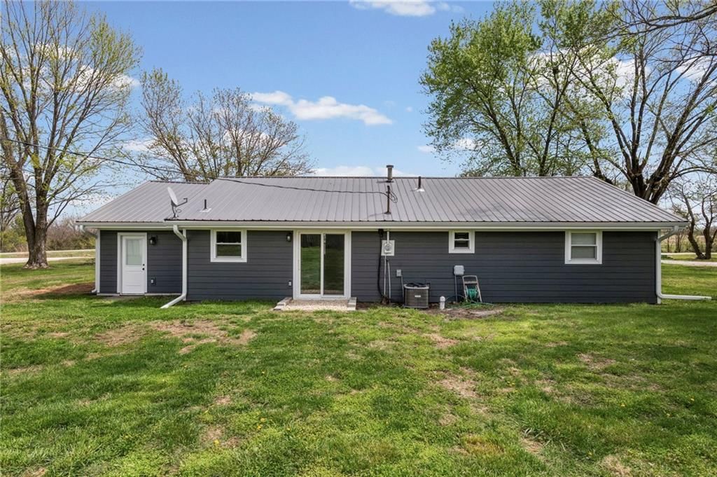 208 SW 1671st Road — photo 33