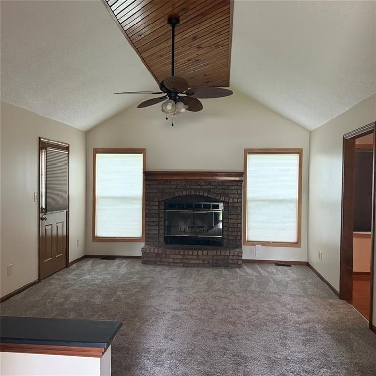 1501 NE MISTY Lane — photo 2