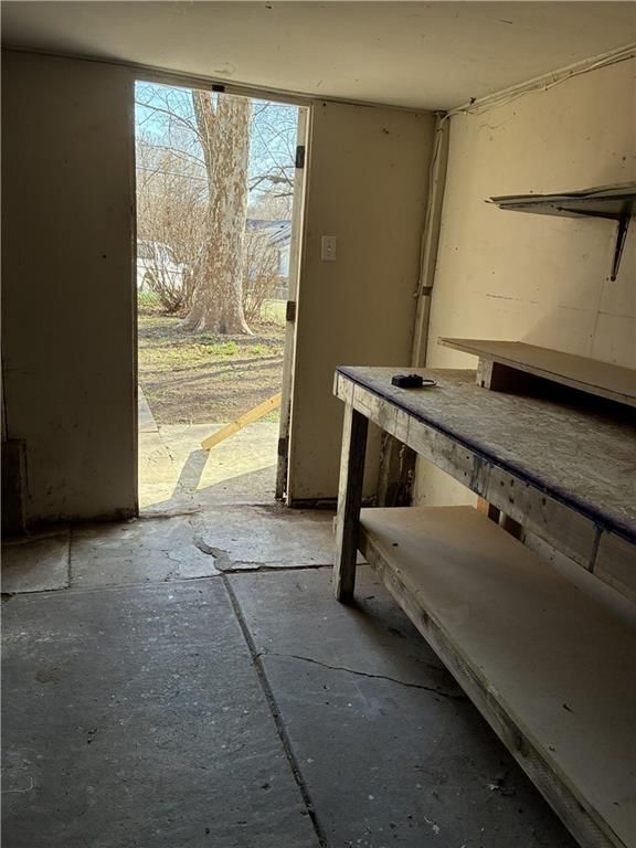 831 Ottawa Street — photo 17