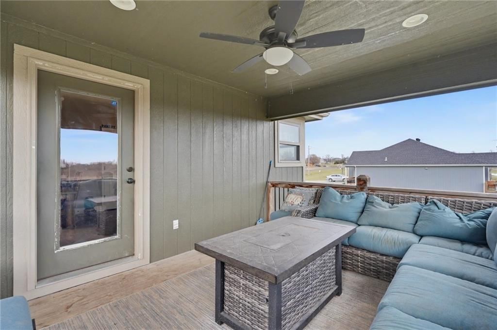 16699 Dana Lane — photo 33