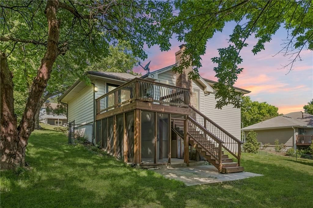 631 Cosby Street — photo 2