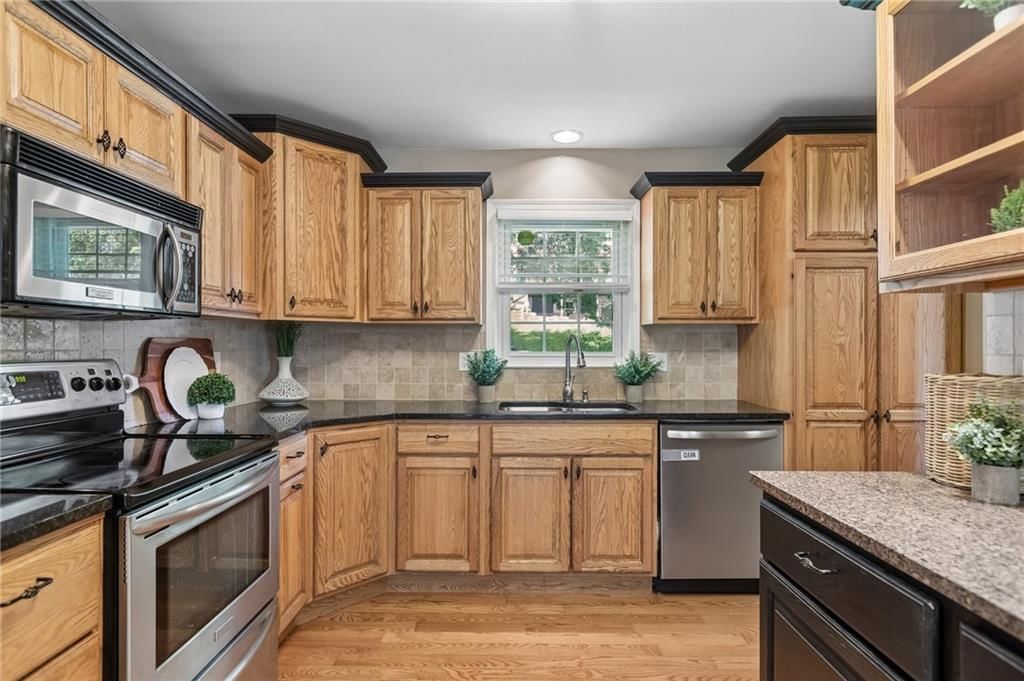 631 Cosby Street — photo 11
