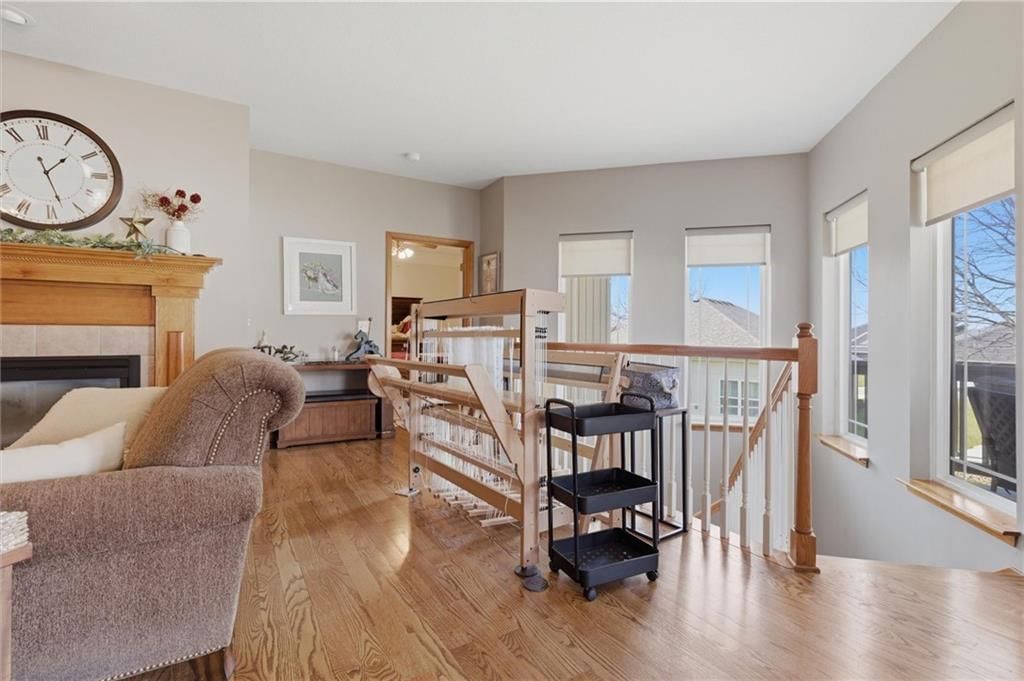 408 Victoria Avenue — photo 21