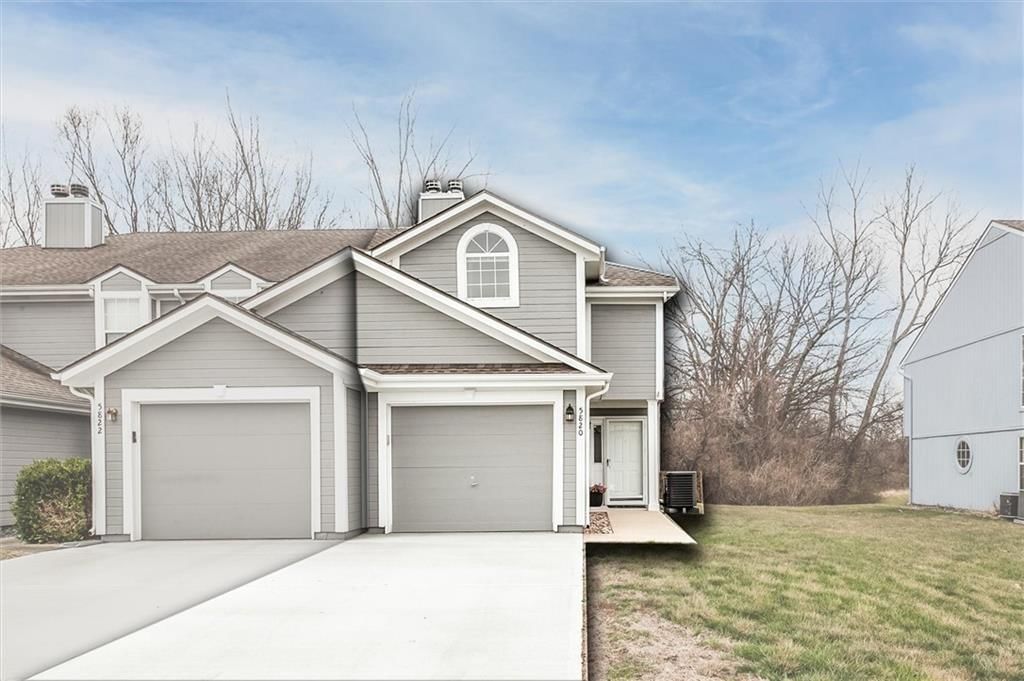 5820 NW Plantation Lane, Lee's Summit, MO