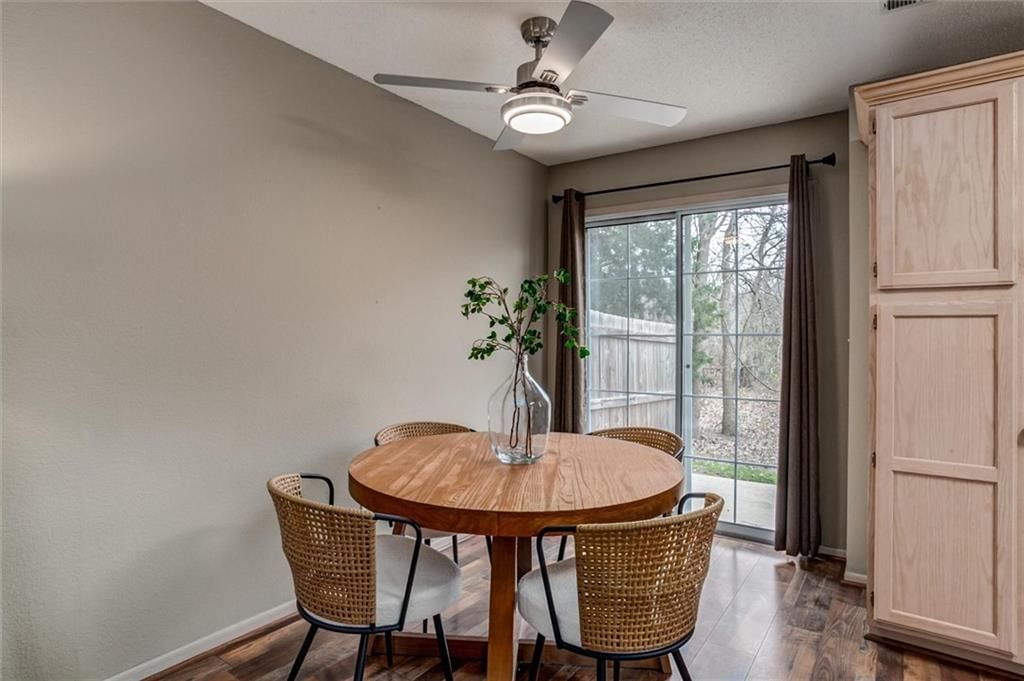 5820 NW Plantation Lane — photo 10