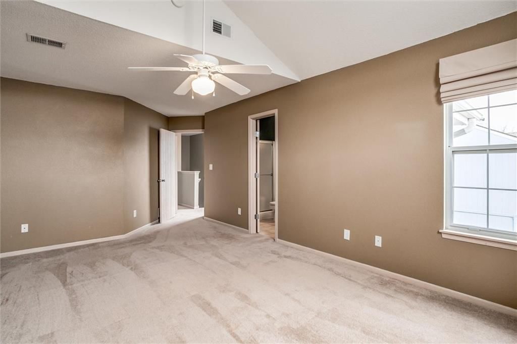 5820 NW Plantation Lane — photo 19