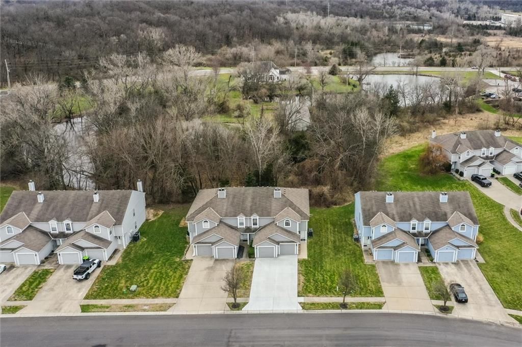 5820 NW Plantation Lane — photo 33