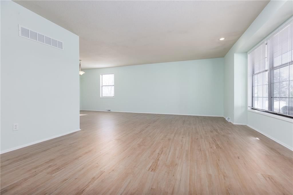 4709 NW Fisk Avenue — photo 4
