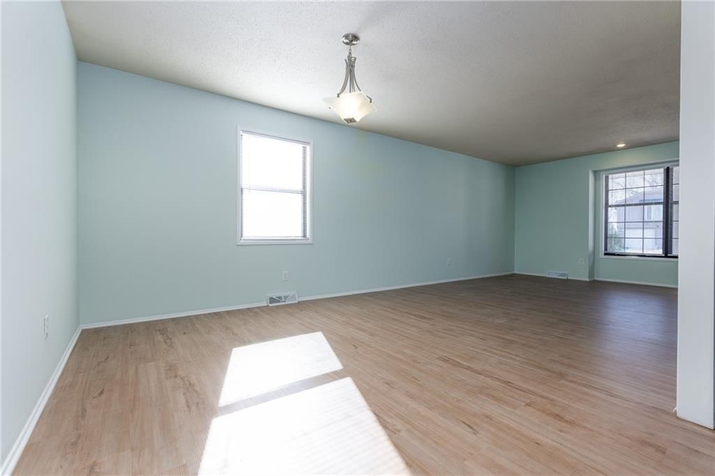 4709 NW Fisk Avenue — photo 8